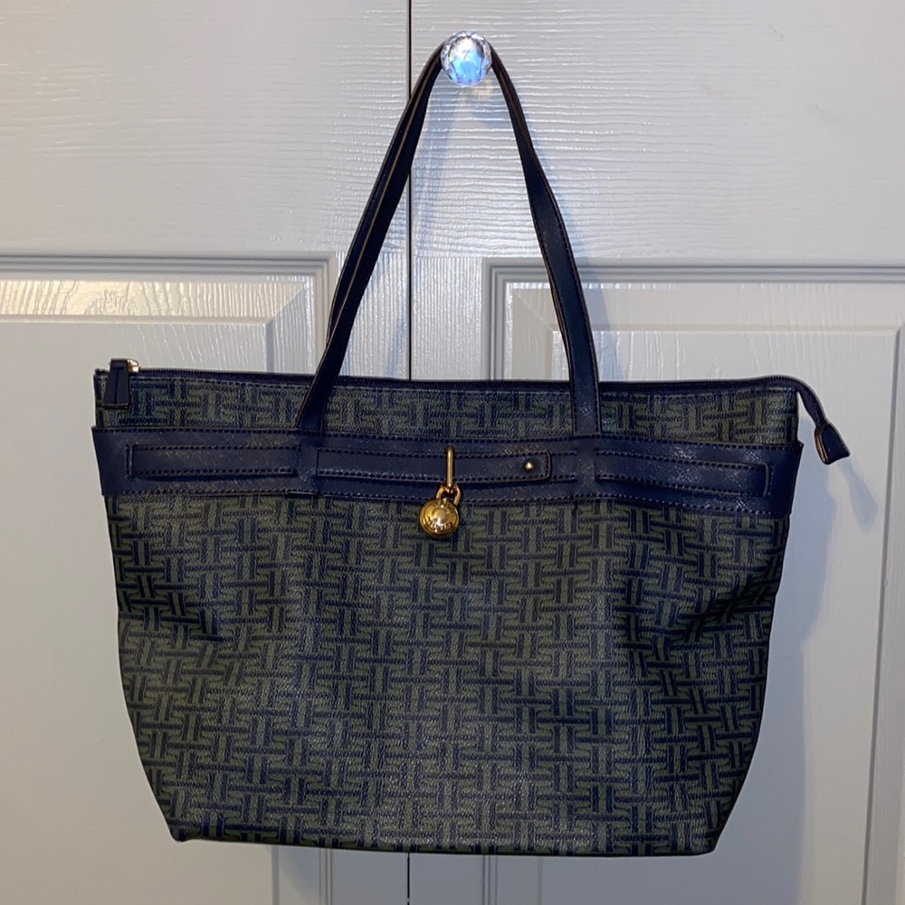 Tommy Hilfiger Tote